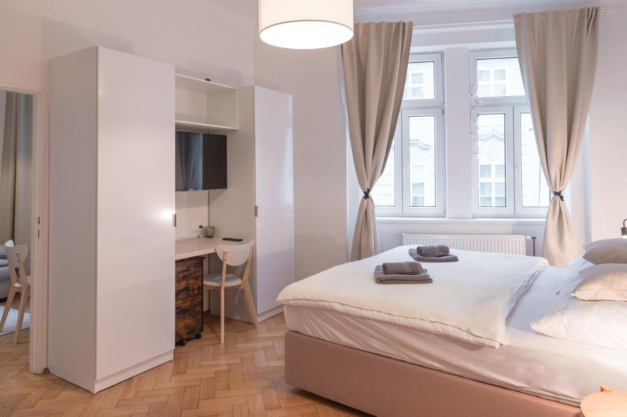 Skolska Junior Apartment Prag Eksteriør billede