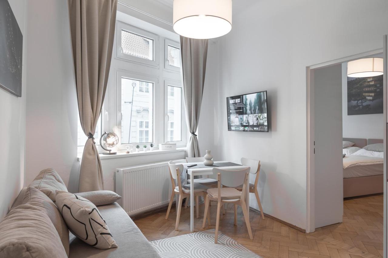 Skolska Junior Apartment Prag Eksteriør billede